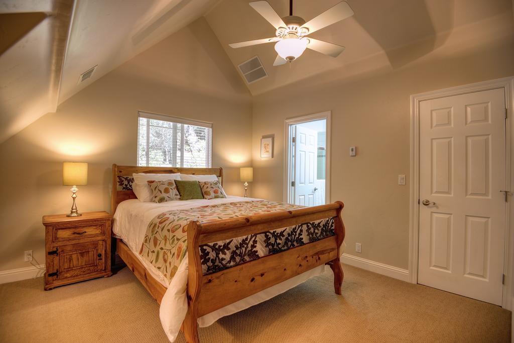 North Canyon Inn Bed & Breakfast Camino Room photo